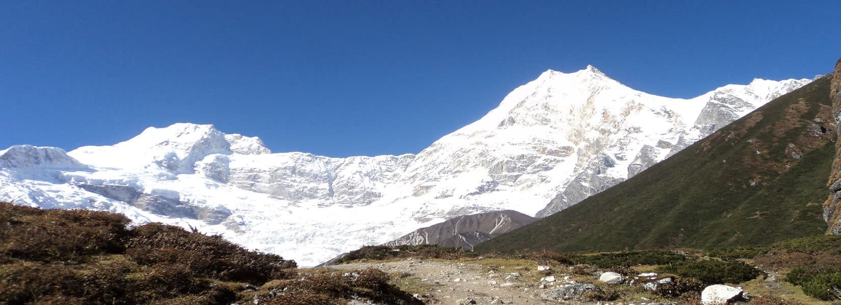 Manaslu Trekking