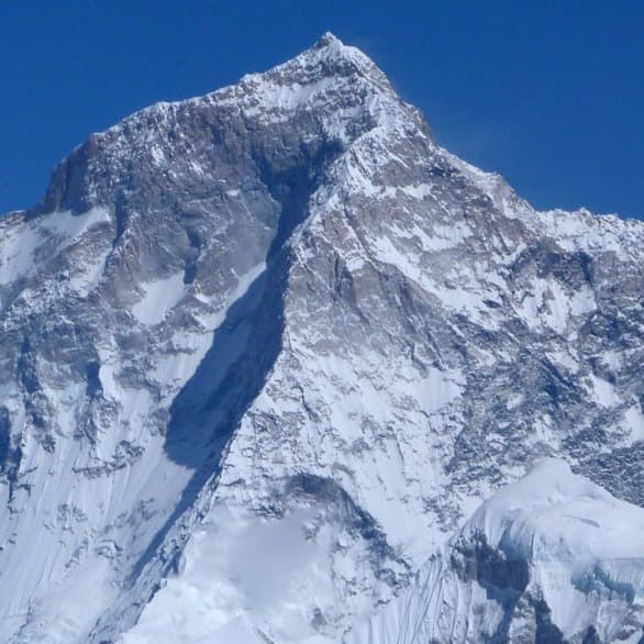 Makalu Reigon