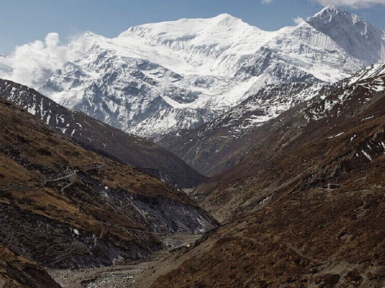 Trekking in Nepal Himalayas