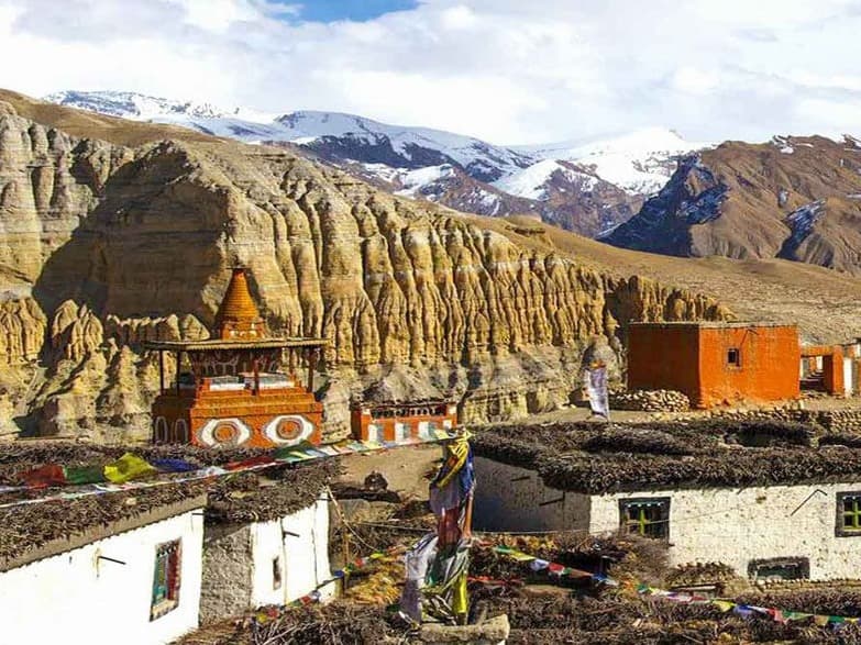 Upper Mustang Trekking