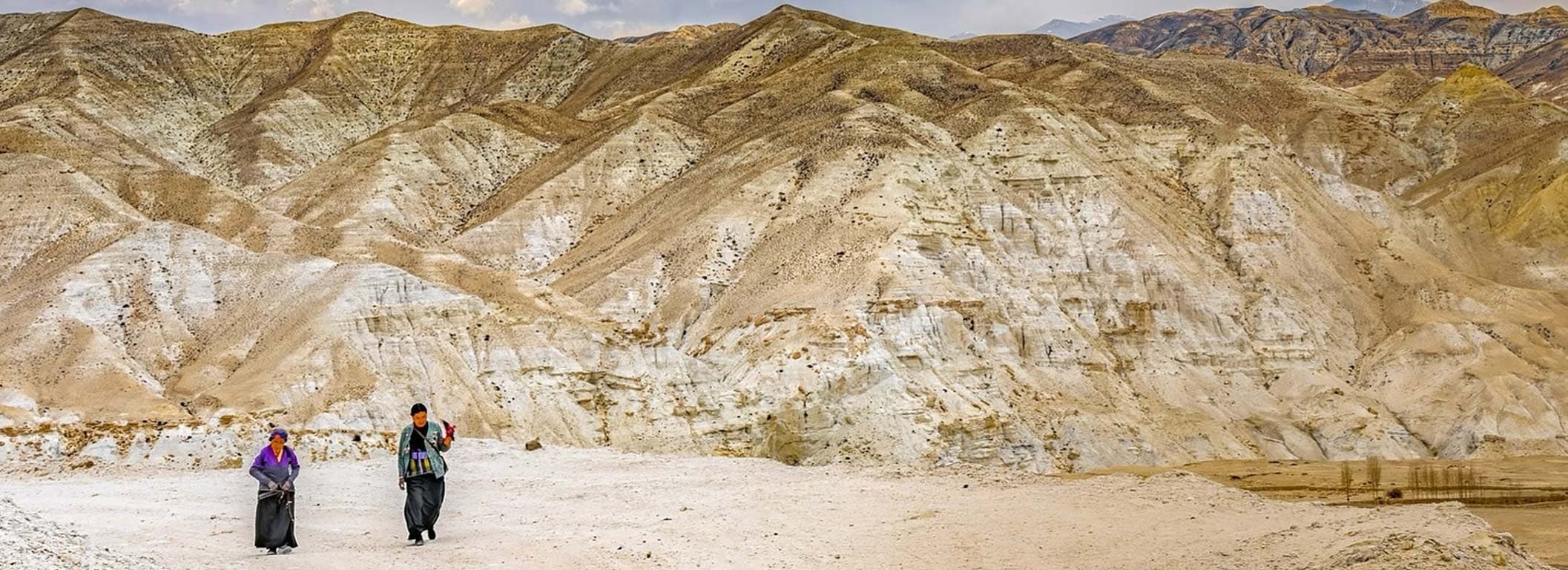 Best Time for Upper Mustang Trek banner